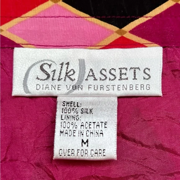 Diane Von Furstenberg Silk Assests vintage silk mini skirt - Picture 3 of 9